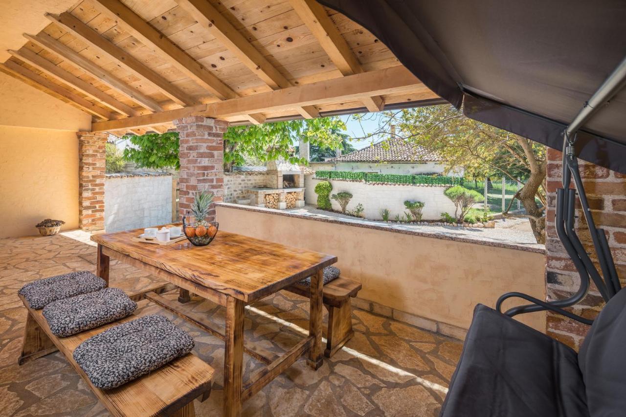 Casa Viktoria With Private Garden And Bbq