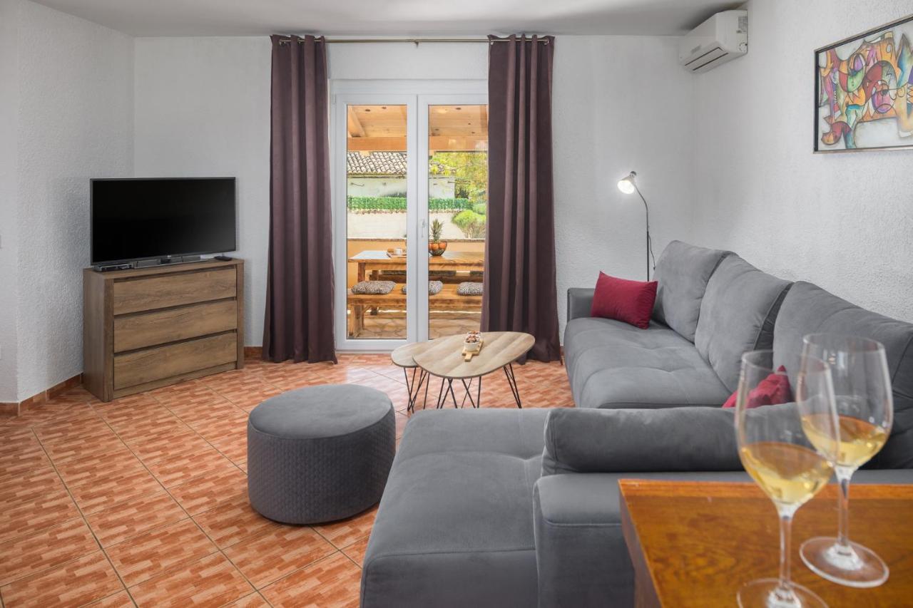 Casa Viktoria With Private Garden And Bbq Holiday home *