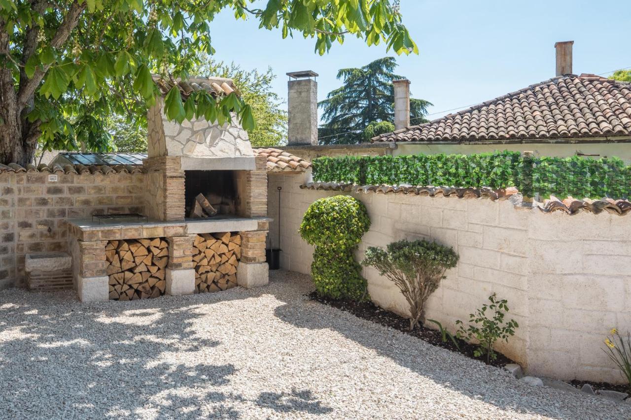 Semesterbostad Casa Viktoria With Private Garden&bbq *